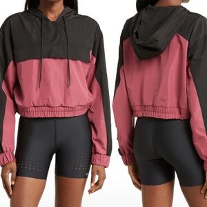 Alo crop jacket size Small